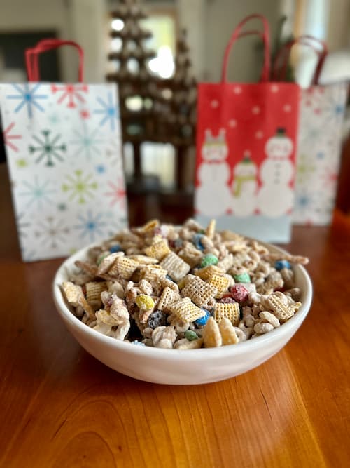 christmas snack mix